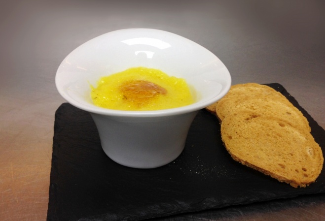 Crema Catalana de Piña y Foie.