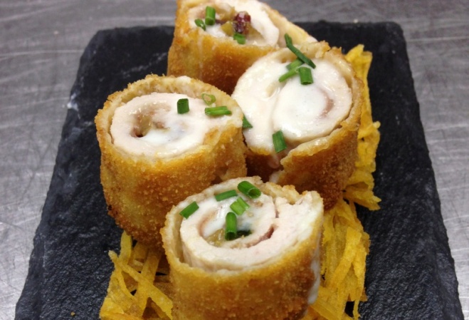 Flamenquin de lomo, jamón y setas