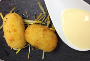 croquetas de cabrales