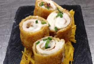 Flamenquin de lomo, jamón y setas