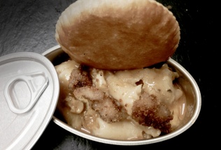 Patorrillo de Bacalao con Lecherillas Fritas.
